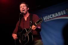 Josh Turner