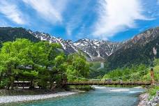 Private Kamikochi & Matsumoto Tour: Explore Japan’s High Mountains and Stunning Vistas