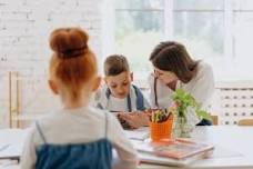 TEEN VOLUNTEERS - Book Buddies