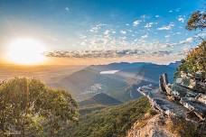 RECONNECT & REFLECT RETREAT (Grampians, Victoria)