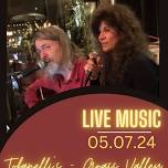 Kelly Fleming and Kellie Garmire at Tofanelli’s