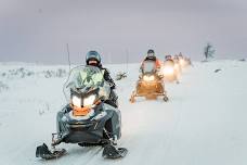 Snowmobile Safari in Finnmarksvidda: Arctic Wilderness Evening Adventure