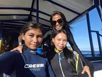 Women’s Day Dive