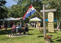 Farmers' market