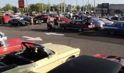 Blood Sweat & Gears Cruise Night