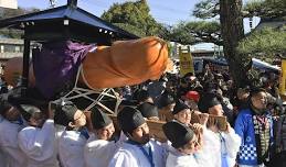 Tagata Shrine Hōnensai “Penis Festival”