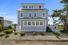 Open House: 2-4pm EDT at 260 Ridge Rd, Marshfield, MA 02050