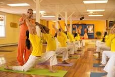 Yoga Teachers Training Course (TTC)with Srinivasan, Swami Gangananda, Isvari, Satyadev & Satyabhama