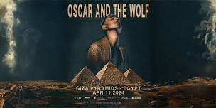 OSCAR AND THE WOLF AT THE PYRAMIDS GIZA