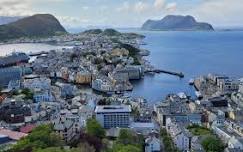 TOWN WALK IN AALESUND - Daily from June 8. - August 24. 2024