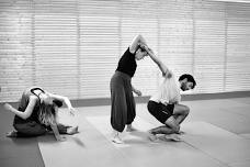 Contact Improvisation Basics Workshop