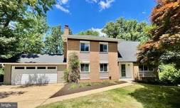 Open House: 3-5pm EDT at 9202 Hambletonian Pl, Vienna, VA 22182