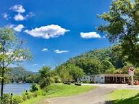 Whitewater Rafting on the Hiwasse River