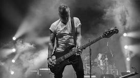 Peter Hook & The Light