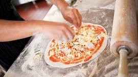 Italian Cooking: Make Your Own Pizza From Scratch