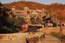 Neemrana Sightseeing: Explore the Heritage and Luxury of Rajasthan