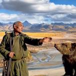 FILM - MONGOLIE, LA VALLÉE DES OURS