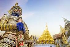 Day Tour in Bangkok: Ride a Tuk Tuk to the Grand Palace, Wat Arun, and Wat Pho