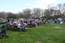 Thursday Night Food Trucks at Stratham Hill Park