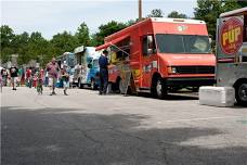 Food Trucks at Legacy Park