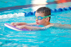 Mixed ability swimming lessons