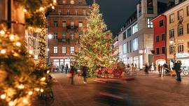 Lakeside Christmas Market