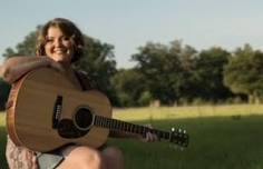 Tiki Bar Live Music: Shelby Lauren