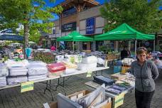 Heirloom Linens Massive Yard Sale