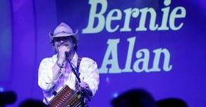 Bernie Alan @ Paradise Ranch RV Resort!