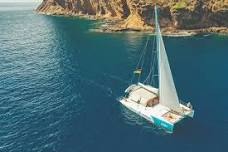 Full-Day Catamaran Cruise: Island Exploration and Snorkeling at Coin de Mire