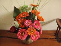 Zinnia Extravaganza Flower Arranging | Brenda Dwyer, instructor