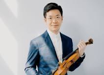 HUANG PLAYS BRAHMS' VIOLIN CONCERTO