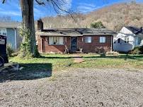 Charleston - Income Generating Brick Ranch in Kanawha City