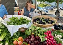 Santa Fe Farmers' Market Tuesdays w/Railyard Artisan Market