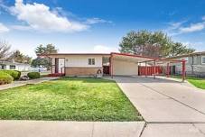 Open House: 11am-2pm MDT at 662 Grant Ave, Twin Falls, ID 83301