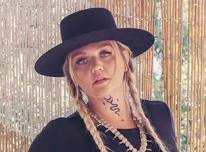 Elle King