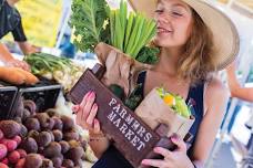 Visalia Farmers Market