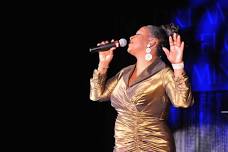 Regina Belle – R&B Concert