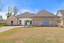 Open House: 2-4pm CDT at 733 Bearing Way, Brandon, MS 39047