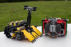 Brick Robot Wars