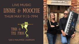 Live Music with Linnie & Moochie