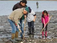 Crabbing, Shellfishing, and Elk watching at Dosewalips. Weekend Trip