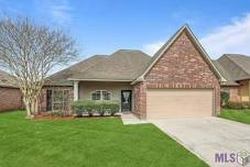 Open House: 12:30-2:30pm CDT at 10139 Angela Dr, Denham Springs, LA 70706