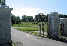 Woodlawn Cemetery Clean Up