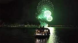 Signature Dinner Cruise and Fireworks in Lévis