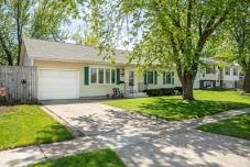 Open House: 1-2pm CDT at 922 E Seerley Blvd, Cedar Falls, IA 50613