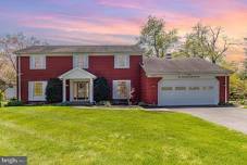 Open House: 11am-1pm EDT at 174 Old Mill Rd, Gettysburg, PA 17325