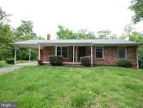 Open House: 1:00 PM - 3:00 PM at 89 Hickory Rd