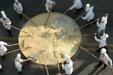 Abbeville's Giant Omelette Celebration