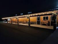 Moonie's Opens for the Season